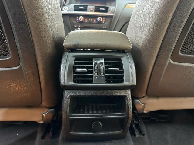Photo of 2011 Alpine White BMW X3
