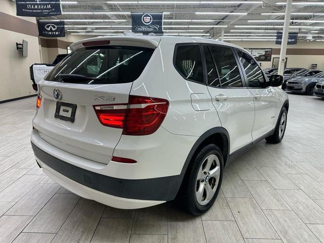 Photo of 2011 Alpine White BMW X3
