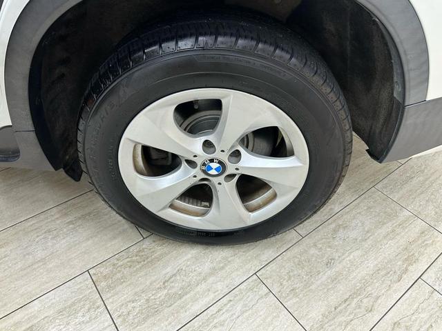 Photo of 2011 Alpine White BMW X3