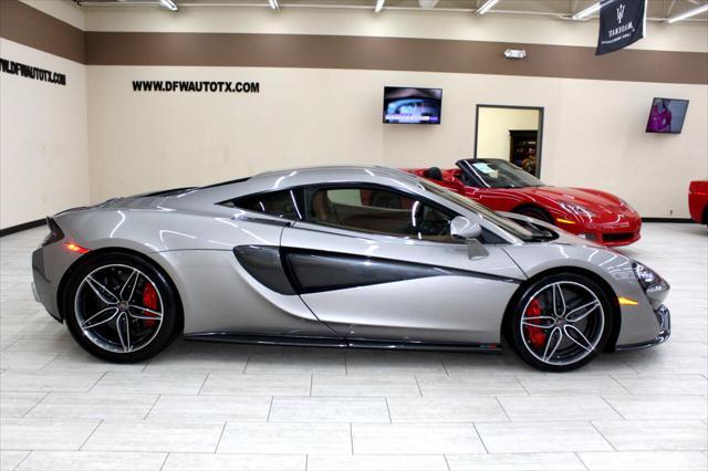 Photo of 2017 Storm Gray McLaren 570S