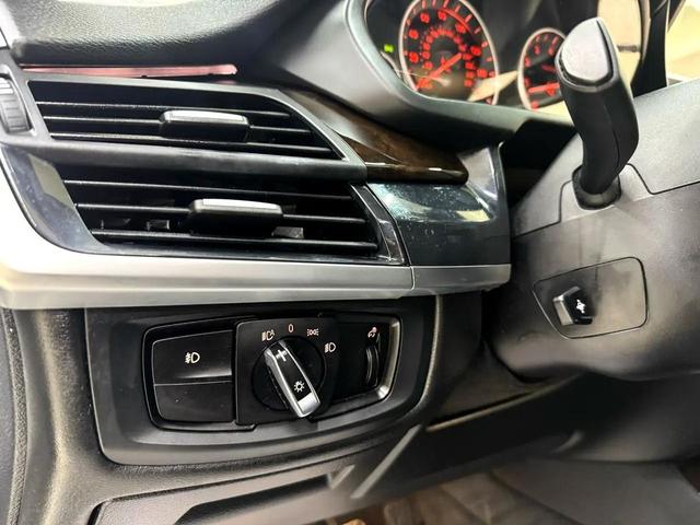 Photo of 2015 White BMW X5