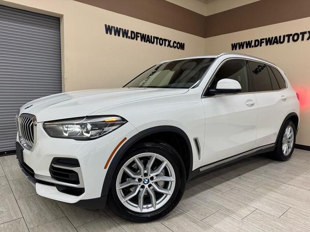 Photo of 2022 white BMW X5