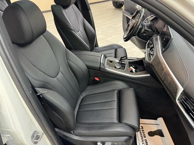 Photo of 2022 white BMW X5