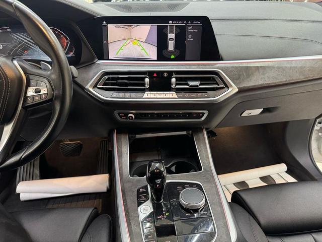 Photo of 2022 white BMW X5
