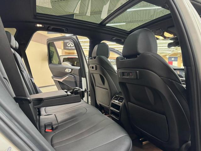 Photo of 2022 white BMW X5