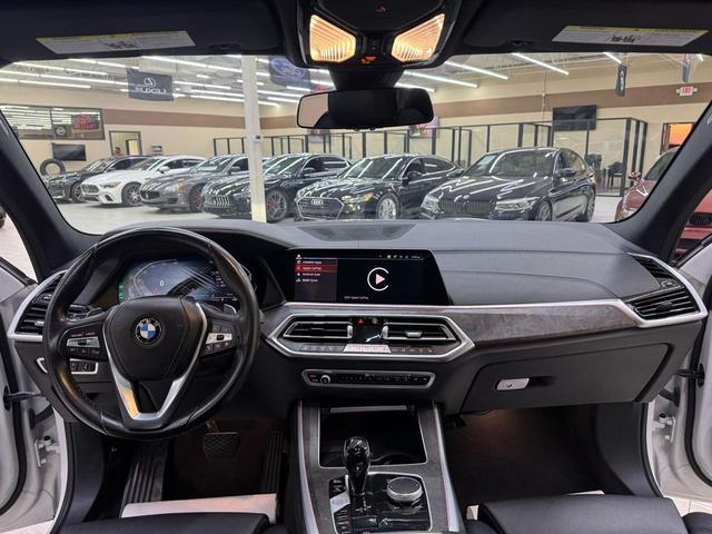 Photo of 2022 white BMW X5