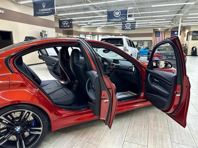 Photo of 2018 Sakhir Orange BMW M3