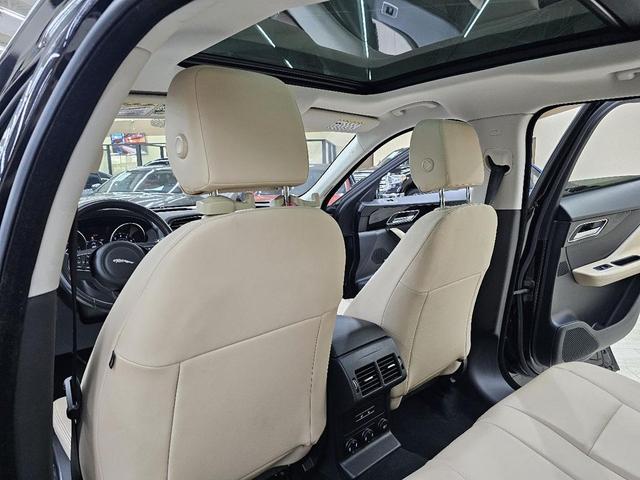 Photo of 2017 Black Jaguar F-PACE