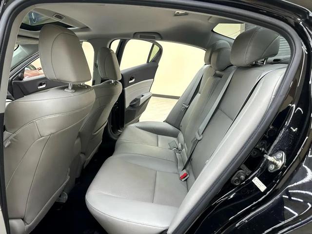 Photo of 2017 Black Acura ILX