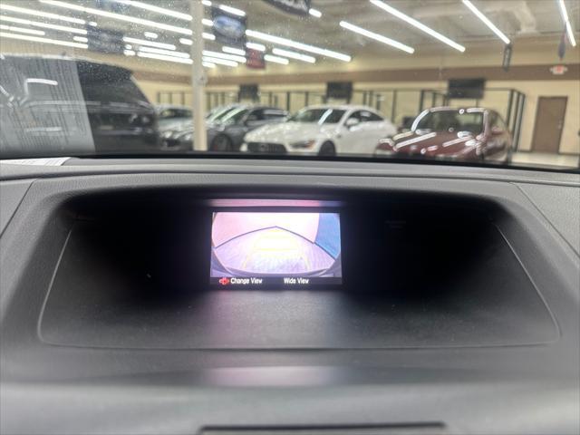 Photo of 2012 Crystal Black Pearl Honda CR-V