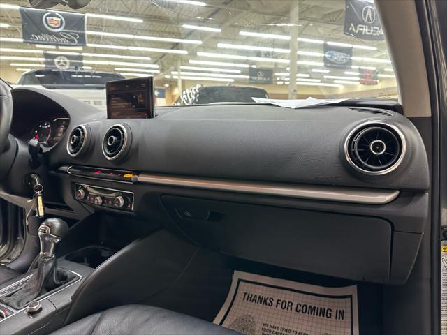 Photo of 2015 Gray Audi A3