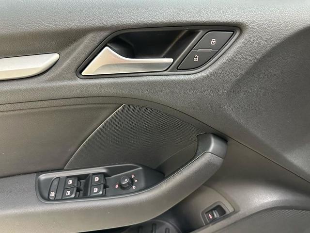 Photo of 2015 Gray Audi A3