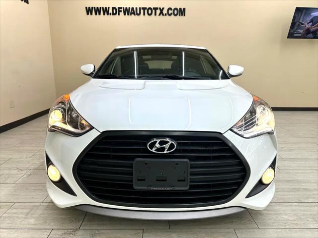 Photo of 2016 Elite White Hyundai Veloster