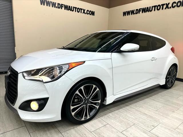 Photo of 2016 Elite White Hyundai Veloster