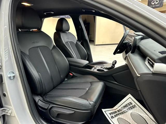 Photo of 2024 Wolf Gray Kia K5