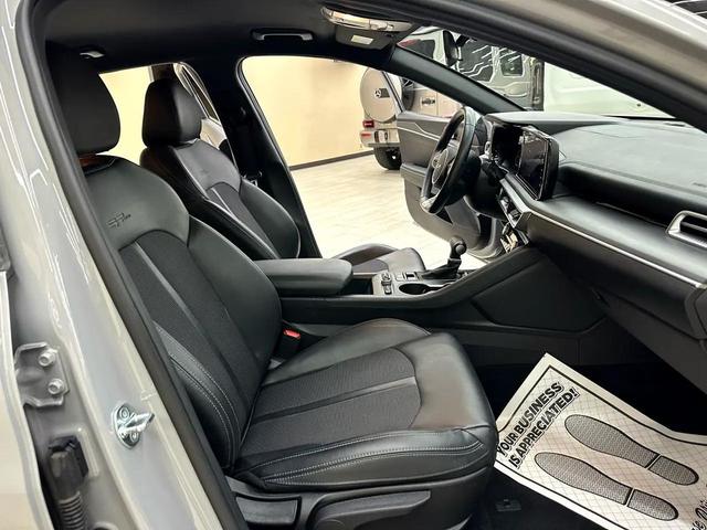Photo of 2024 Wolf Gray Kia K5