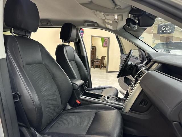 Photo of 2019 Gray Land Rover Discovery Sport