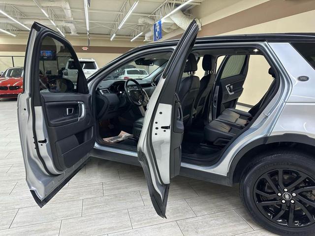 Photo of 2019 Gray Land Rover Discovery Sport