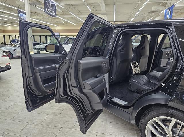 Photo of 2017 Black Land Rover Range Rover Sport