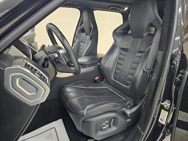 Photo of 2017 Black Land Rover Range Rover Sport