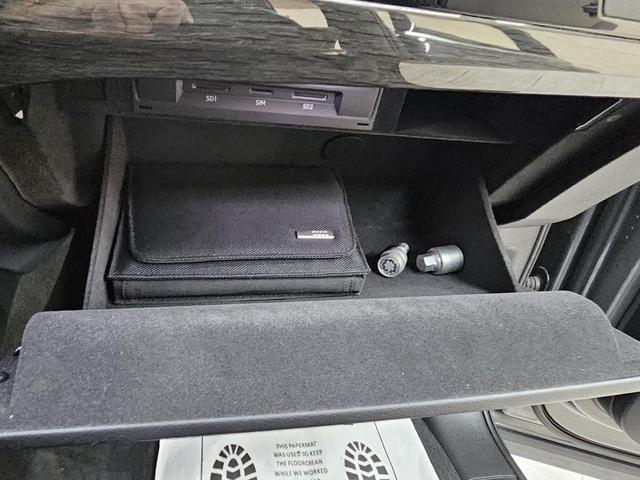 Photo of 2018 Gray Audi Q7