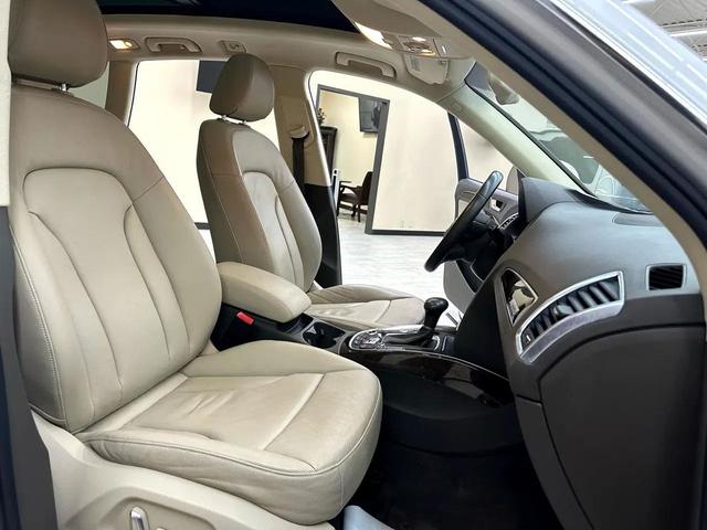 Photo of 2016 White Audi Q5