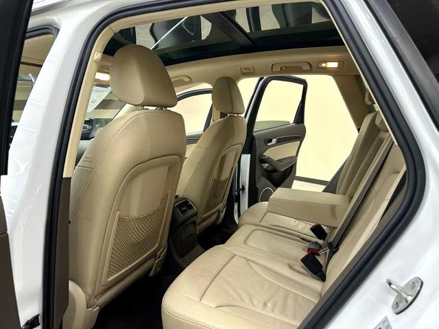Photo of 2016 White Audi Q5