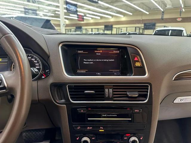 Photo of 2016 White Audi Q5