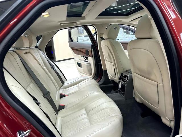 Photo of 2012 red Jaguar XJ
