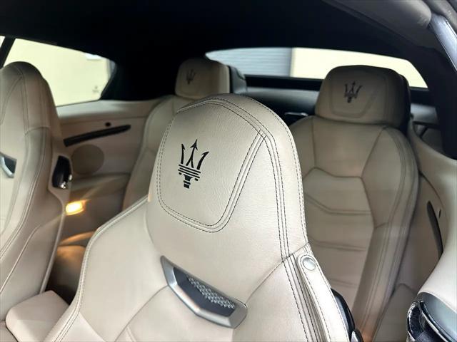 Photo of 2017 Gray Maserati GranTurismo