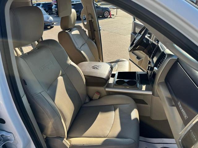 Photo of 2015 Pearl White RAM 3500