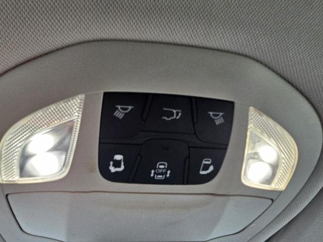 Photo of 2020 Velvet Red Pearlcoat Chrysler Pacifica
