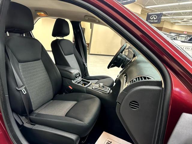 Photo of 2019 Velvet Red Pearlcoat Chrysler 300