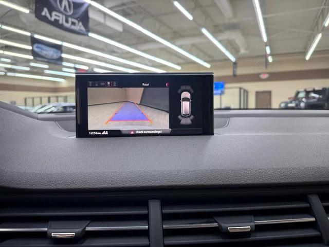 Photo of 2018 White Audi Q7