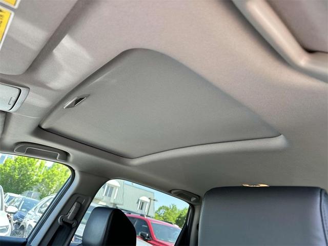 Photo of 2021 Gray Honda CR-V Hybrid
