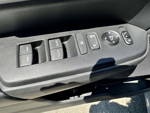 Photo of 2021 Gray Honda CR-V Hybrid
