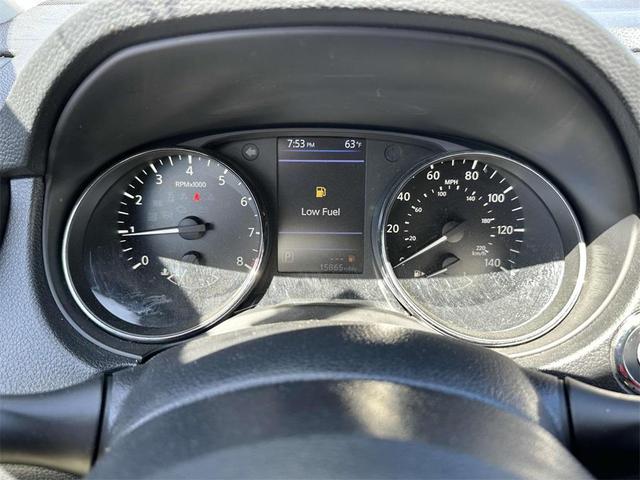 Photo of 2019 Magnetic Black Nissan Rogue
