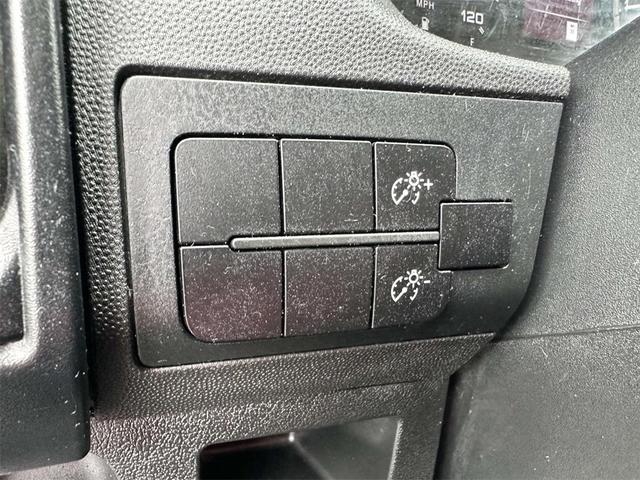 Photo of 2023 Bright White Clearcoat RAM ProMaster 2500
