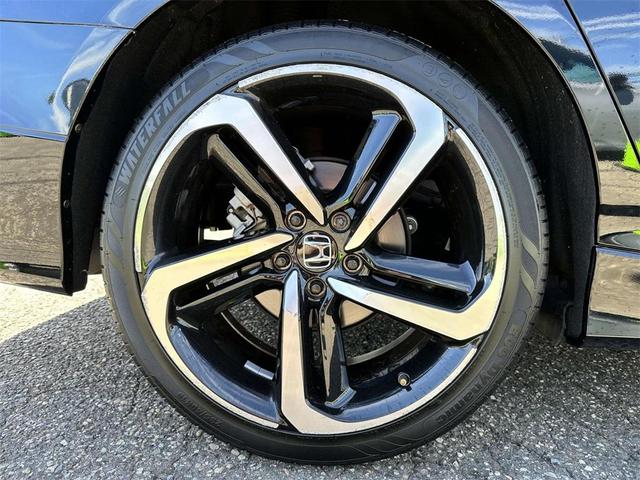 Photo of 2022 Black Honda Accord