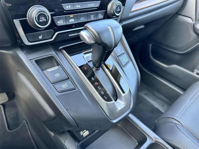 Photo of 2022 White Honda CR-V