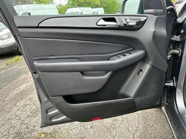 Photo of 2018 Gray Mercedes-Benz GLE 350