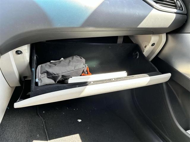 Photo of 2023 Capri Blue Genesis G70