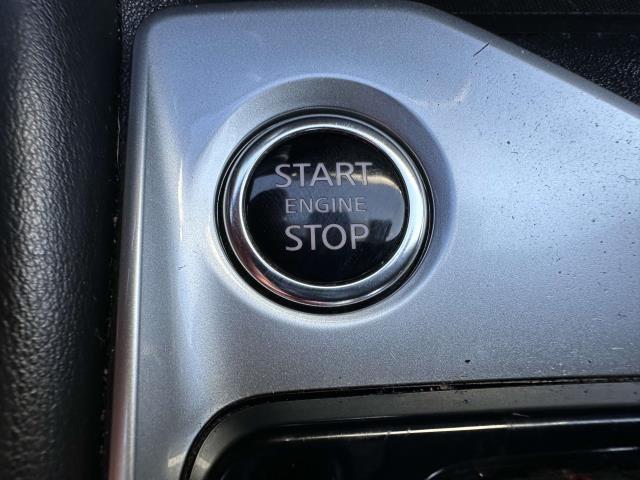 Photo of 2022 Black Nissan Altima