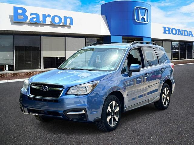 Photo of 2018 Quartz Blue Pearl Subaru Forester