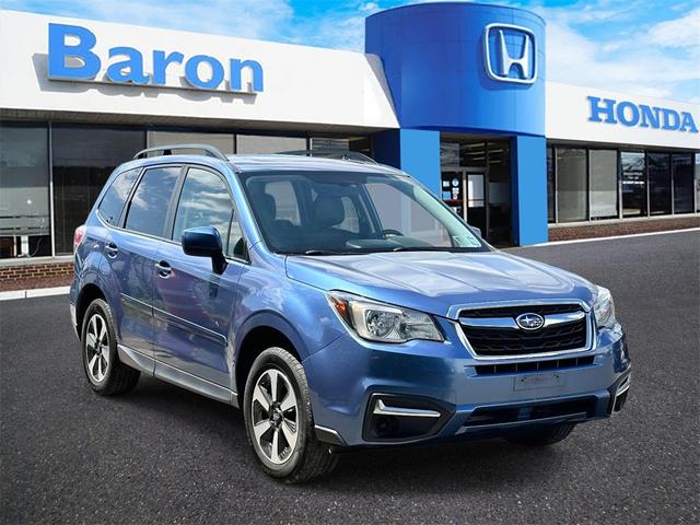 Photo of 2018 Quartz Blue Pearl Subaru Forester