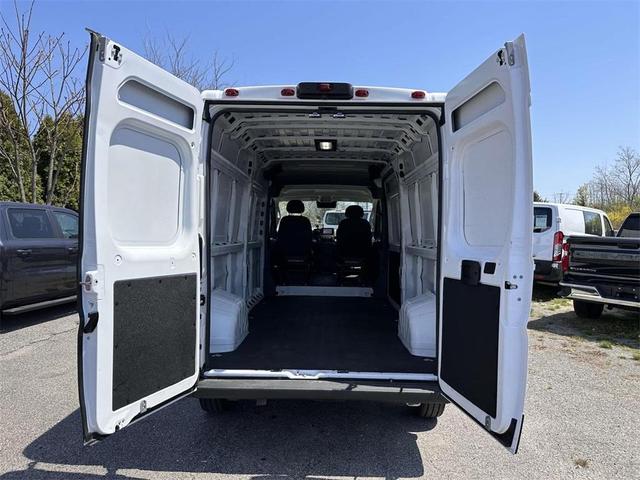 Photo of 2023 Bright White Clearcoat RAM ProMaster 2500