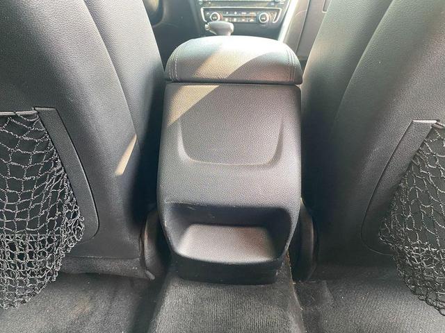 Photo of 2019 Ebony Black Kia Optima