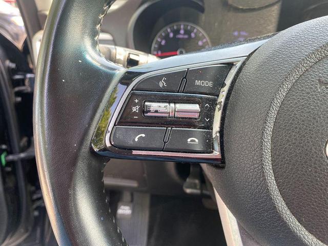 Photo of 2019 Ebony Black Kia Optima
