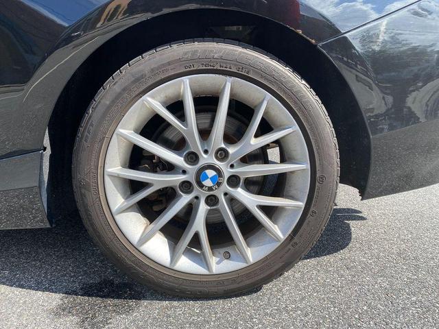 Photo of 2016 Jet Black BMW 228