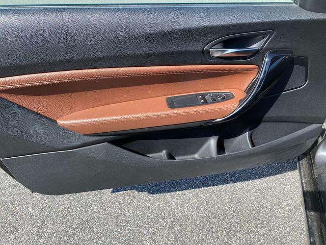 Photo of 2016 Jet Black BMW 228